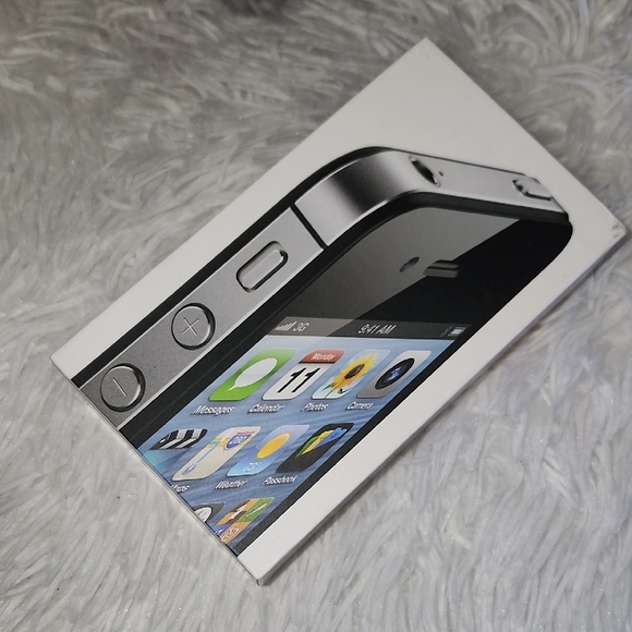 iPhone 4 S Empty Box Only - Picture 1 of 5